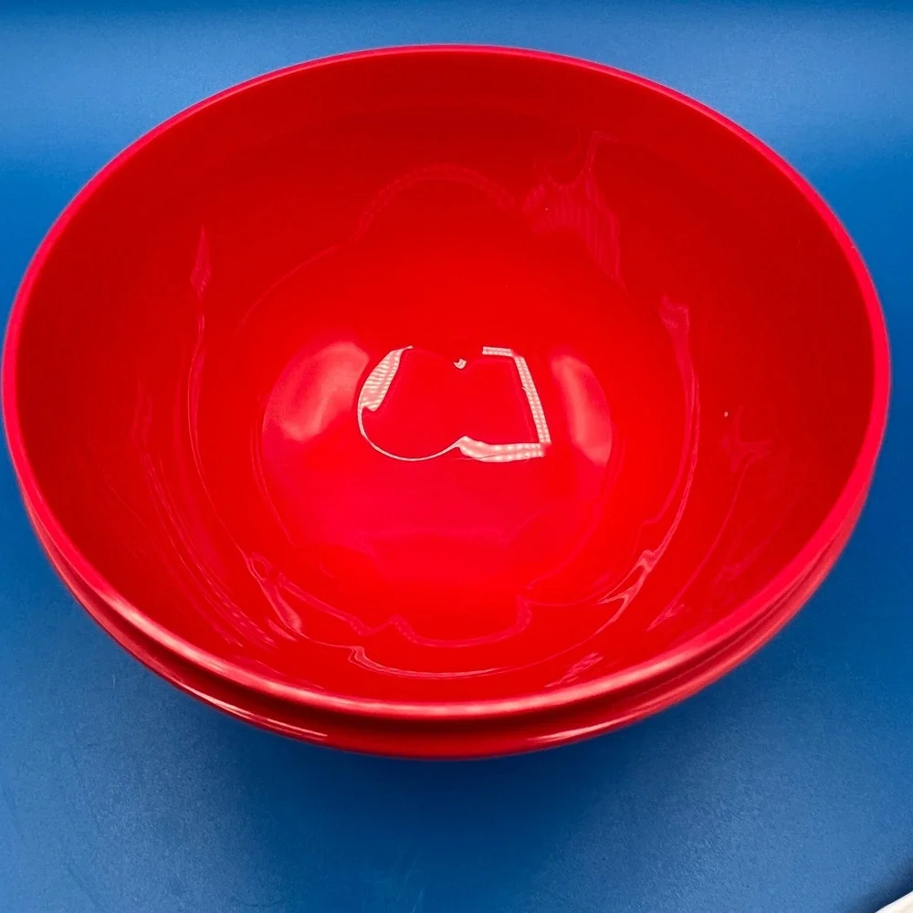 Tupperware Red Molcajete Salsa & Dip Bowl with White Lid 450ml
